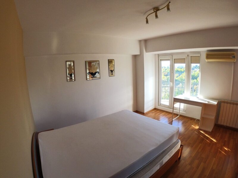 Libertatii, Izvor Parc, 2 camere, central