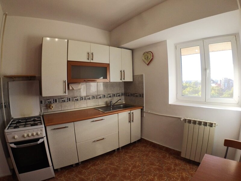 Libertatii, Izvor Parc, 2 camere, central
