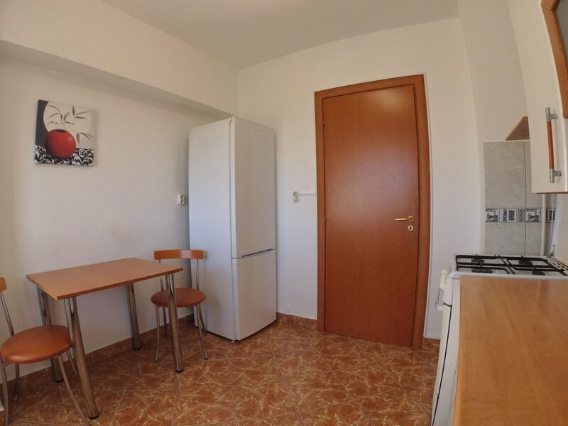 Libertatii, Izvor Parc, 2 camere, central