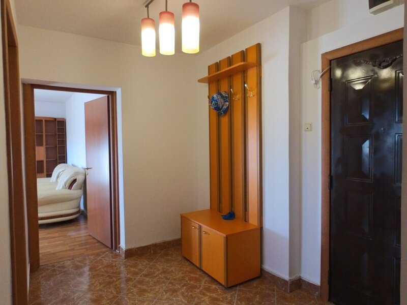 Libertatii, Izvor Parc, 2 camere, central